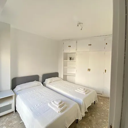 Luminoso Y Centrico Apartamento La Campana Seville Exterior photo
