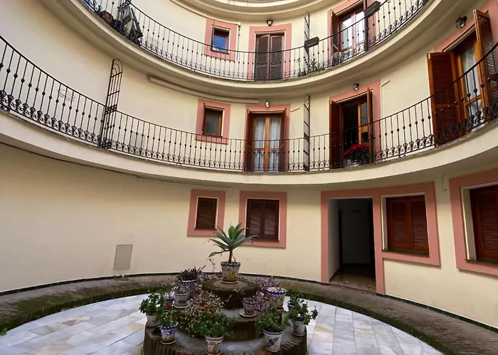 Luminoso Y Centrico Apartamento La Campana